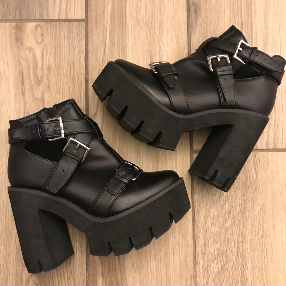 ***SOLD on mercari